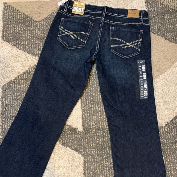 Boot Cut Jeans - Picture 3 of 5